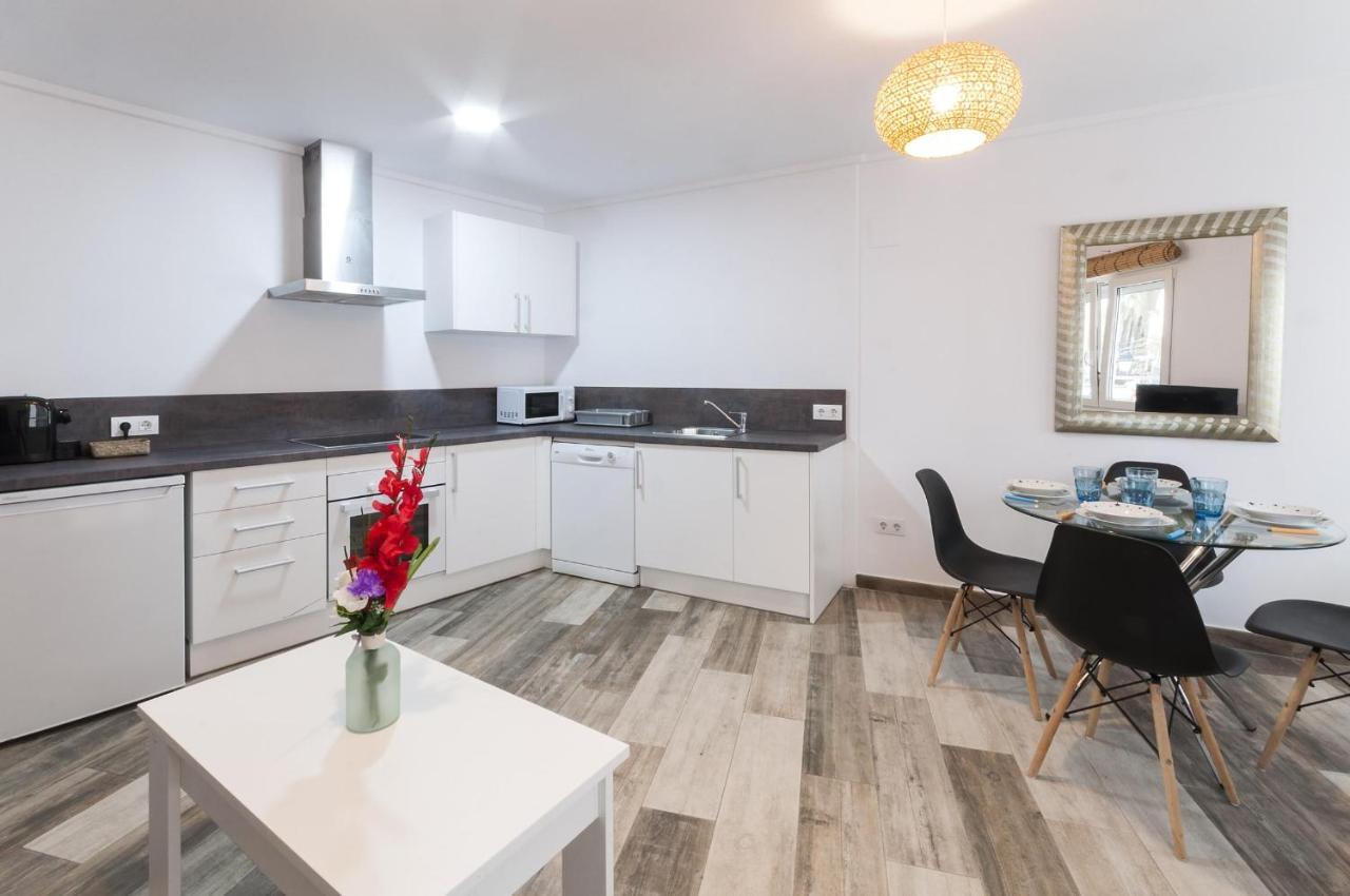 Apartamentos Al-Andalusi Дения Екстериор снимка