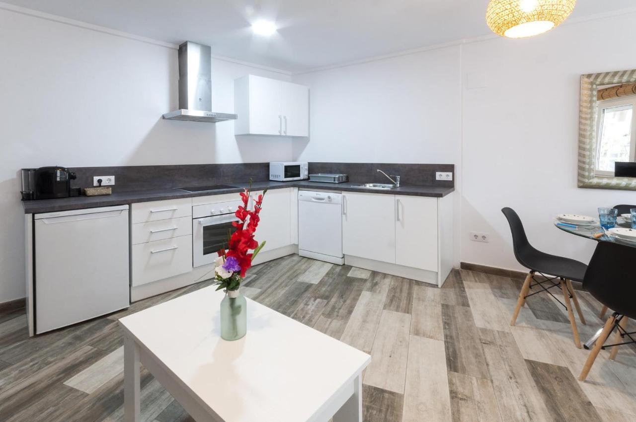 Apartamentos Al-Andalusi Дения Екстериор снимка