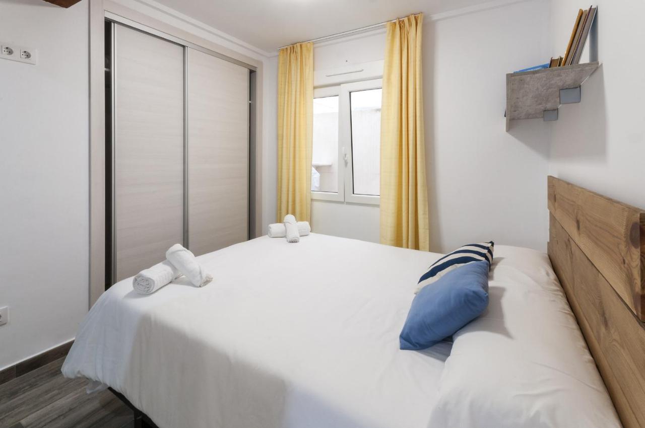 Apartamentos Al-Andalusi Дения Екстериор снимка