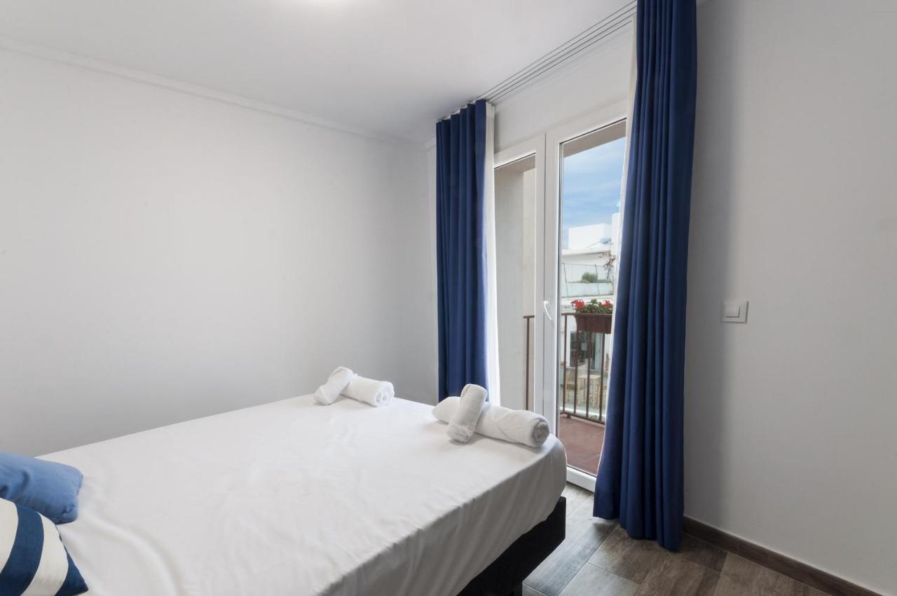 Apartamentos Al-Andalusi Дения Екстериор снимка
