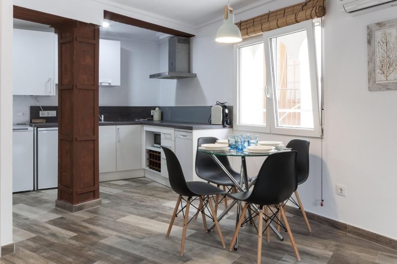 Apartamentos Al-Andalusi Дения Екстериор снимка